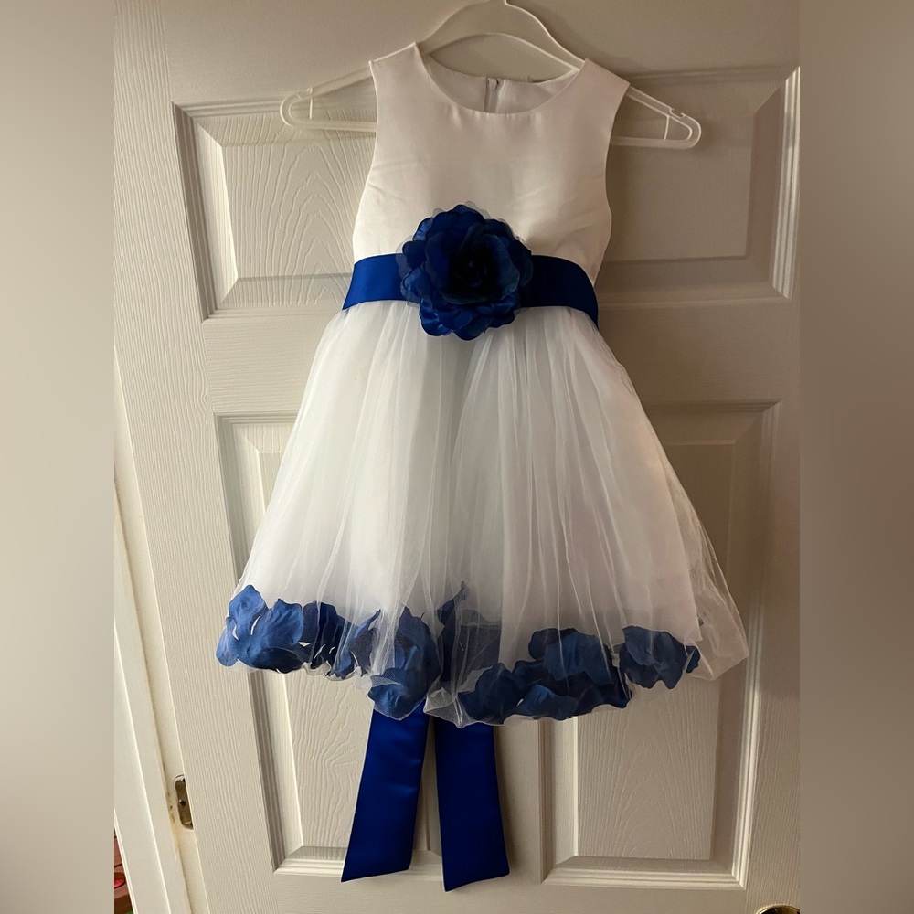 Flower girl dress
